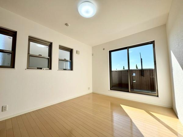 箕面市半町４丁目の中古一戸建て