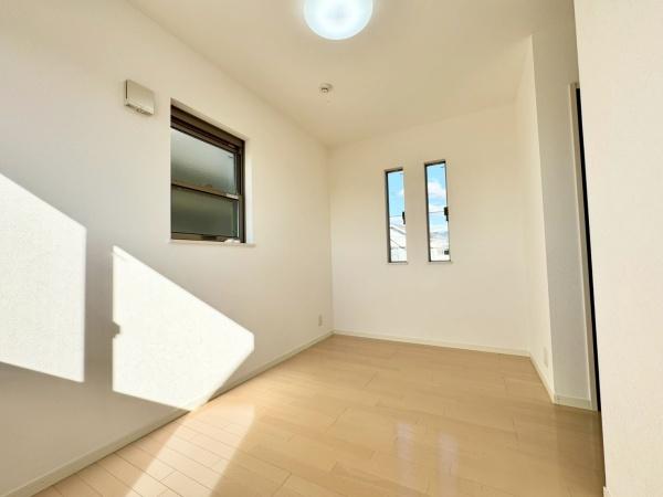 箕面市半町４丁目の中古一戸建て