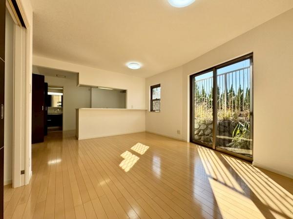 箕面市半町４丁目の中古一戸建て