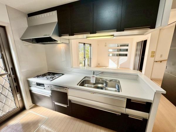 箕面市半町４丁目の中古一戸建て