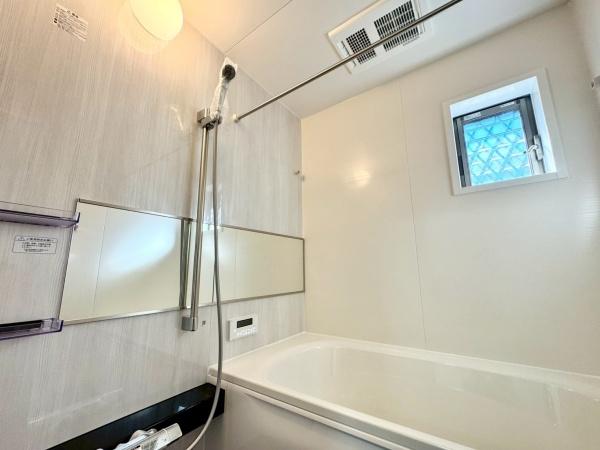 箕面市半町４丁目の中古一戸建て