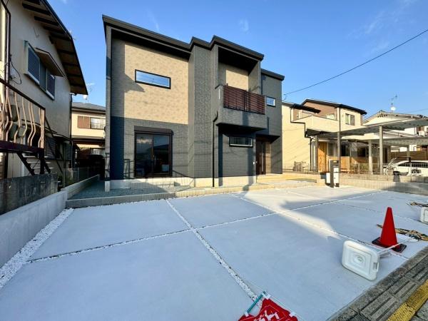 川西市向陽台３丁目の新築一戸建