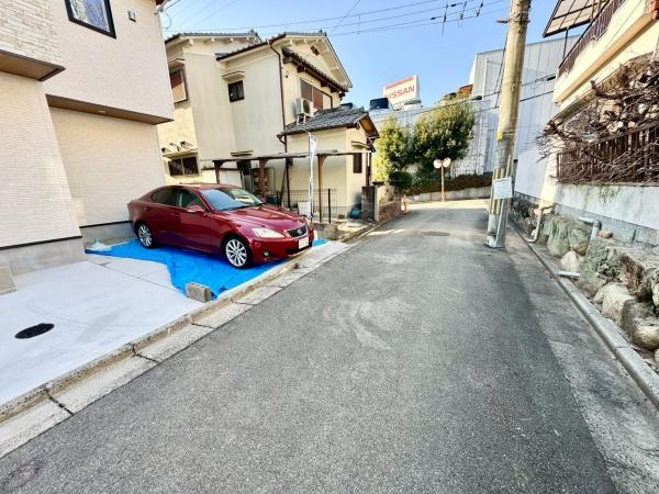 川西市長尾町の新築一戸建