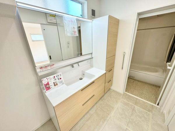 川西市長尾町の新築一戸建