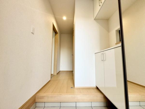 高槻市栄町４丁目の新築一戸建