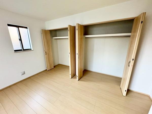 高槻市栄町４丁目の新築一戸建