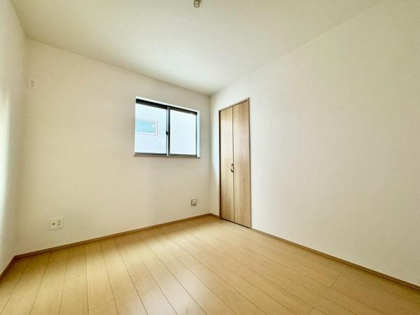 高槻市栄町４丁目の新築一戸建