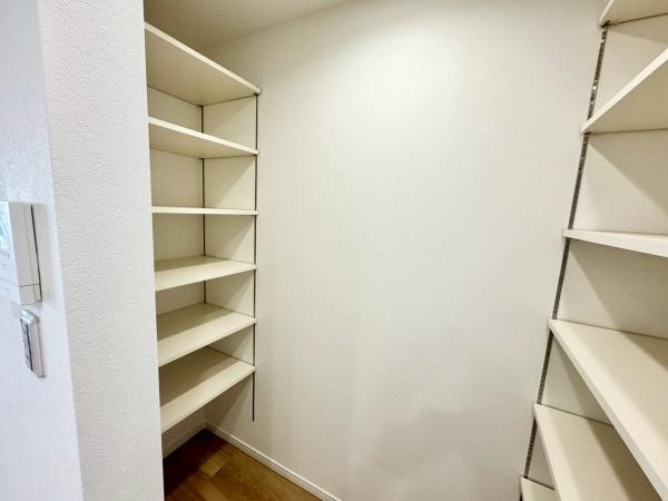 川西市松が丘町の新築一戸建