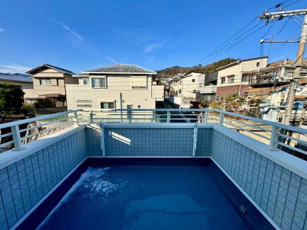 川西市松が丘町の新築一戸建
