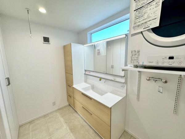 川西市松が丘町の新築一戸建