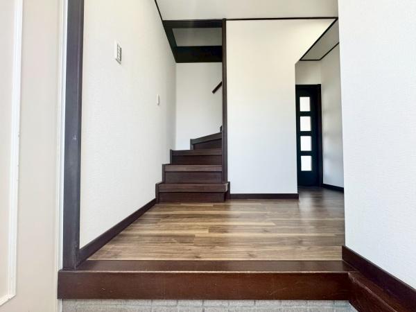 箕面市新稲６丁目の中古一戸建て