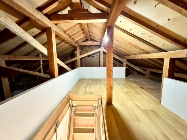 吹田市山田東１丁目の中古一戸建て