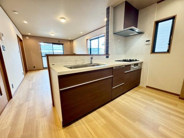 大阪市東淀川区下新庄４丁目の中古一戸建