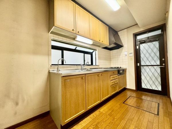 豊中市上津島２丁目の中古一戸建