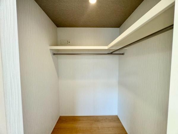 箕面市粟生新家３丁目の中古一戸建て