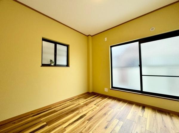 吹田市内本町３丁目の中古一戸建て