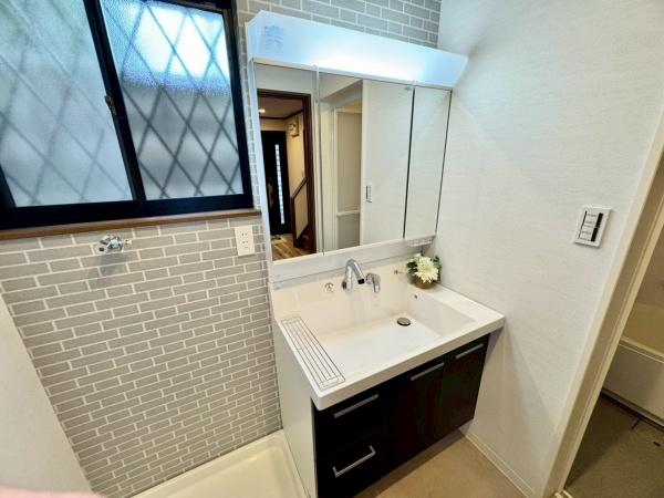 吹田市内本町３丁目の中古一戸建て