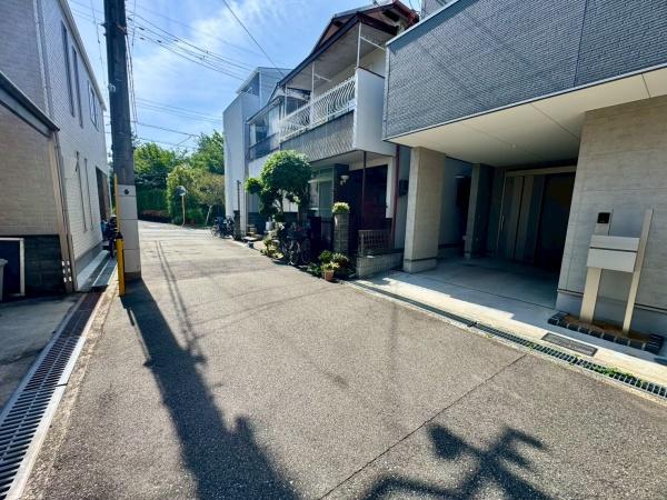 池田市鉢塚３丁目の中古一戸建て