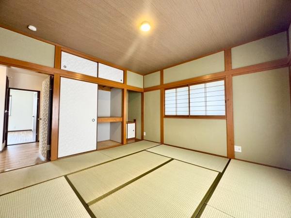 池田市空港１丁目の中古一戸建て