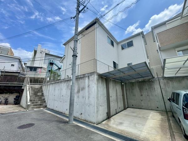 箕面市牧落５丁目の中古一戸建て