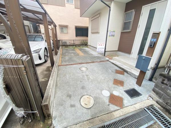 摂津市新在家１丁目の中古一戸建て