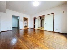 パークタウン五領　2号棟