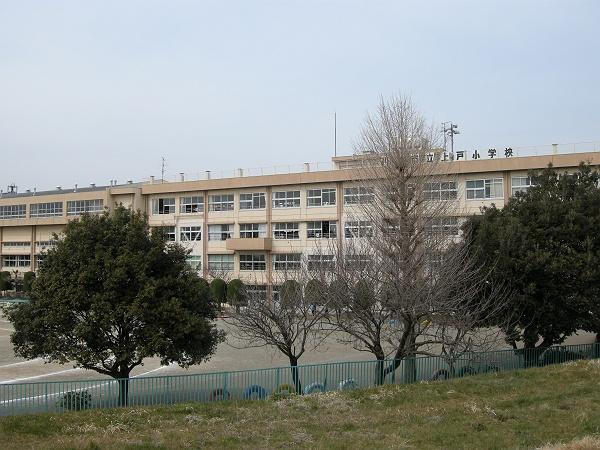 川越市大字吉田の土地(上戸小学校)