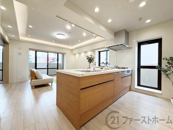 川越パーク・ホームズ２階角住戸