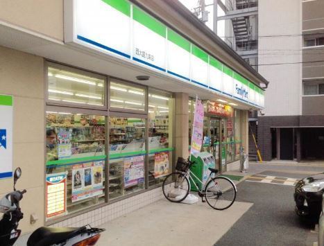 信開ガーデンコート西大路(ファミリーマート西大路九条店)