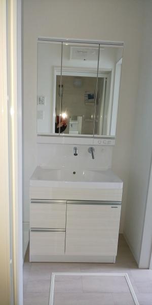 招提南町②(洗面台・洗面所)