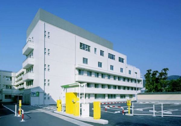 山科ハイツ(一般社団法人愛生会山科病院)