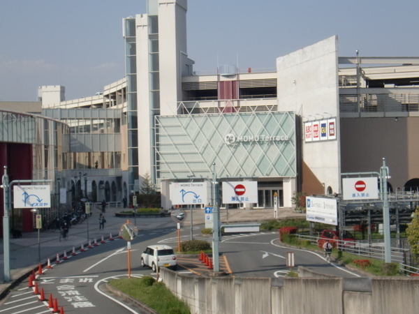 京都市伏見区桃山町遠山の土地(フレンドマートMOMOテラス店)