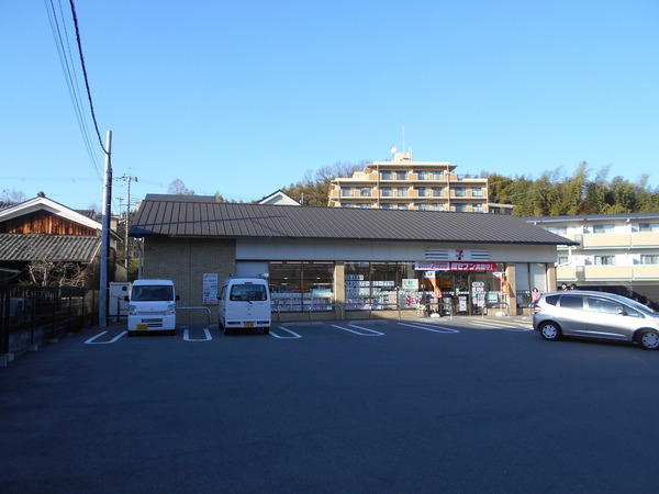 京都市伏見区桃山町遠山の土地(セブンイレブン桃山町和泉店)