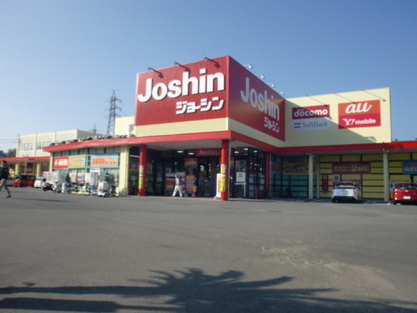 プレサンスレジェエイド六地蔵(ジョーシン六地蔵店)
