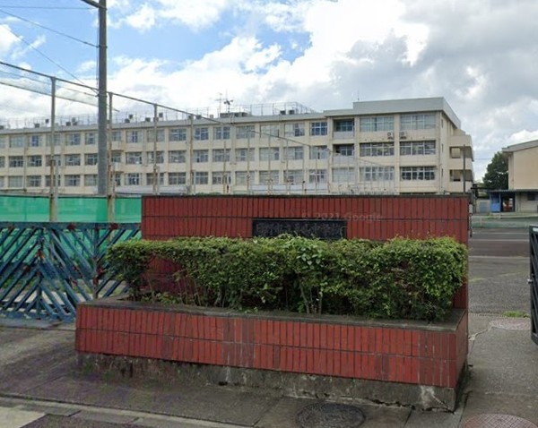 日野市平山3丁目の中古一戸建て(日野市立平山中学校)