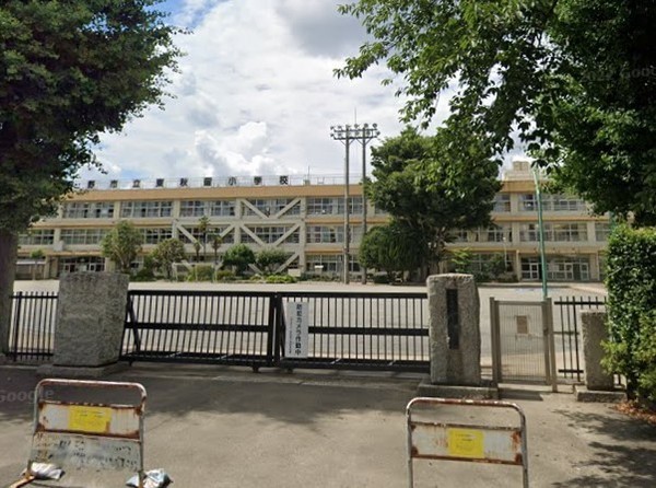秋川マンション(あきる野市立東秋留小学校)