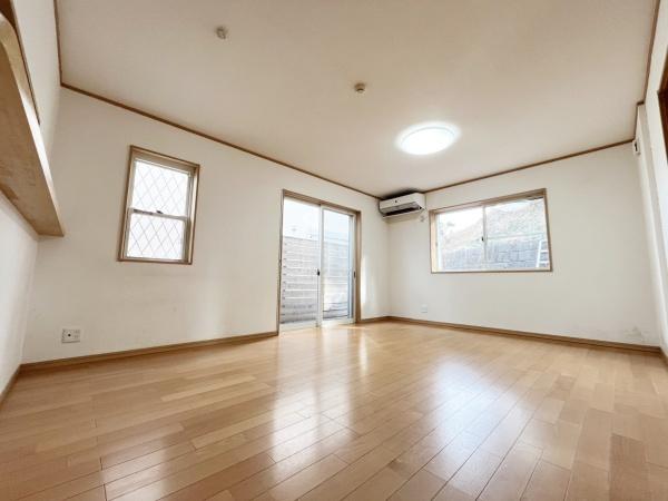 八王子市南陽台２丁目の中古一戸建