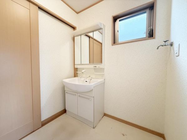 八王子市叶谷町の中古一戸建て