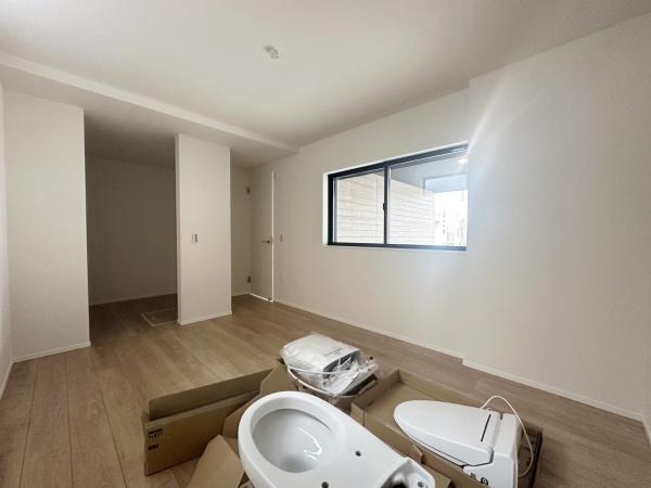 八王子市子安町４丁目の新築一戸建