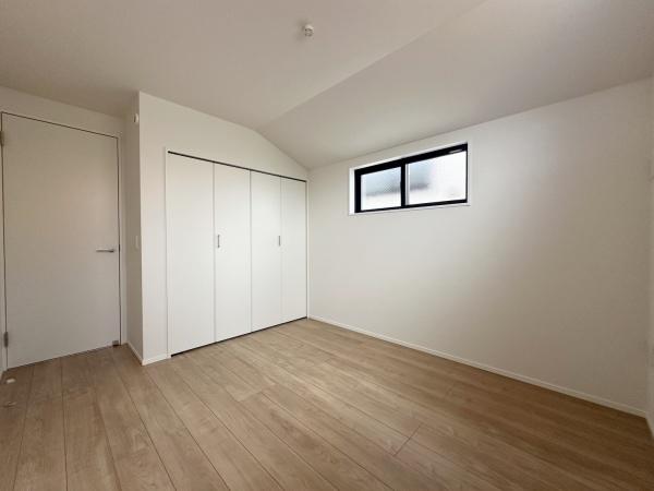 八王子市子安町４丁目の新築一戸建