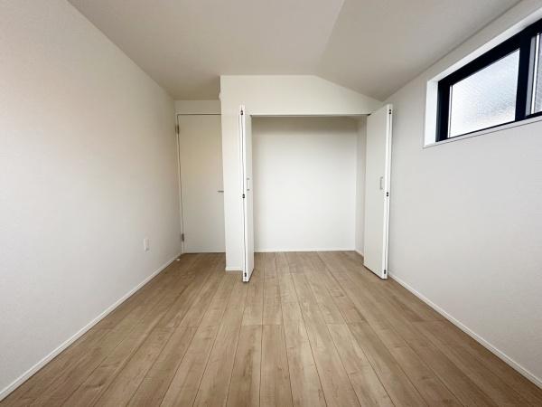 八王子市子安町４丁目の新築一戸建