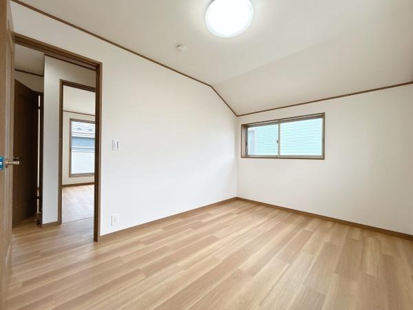 八王子市弐分方町の中古一戸建て