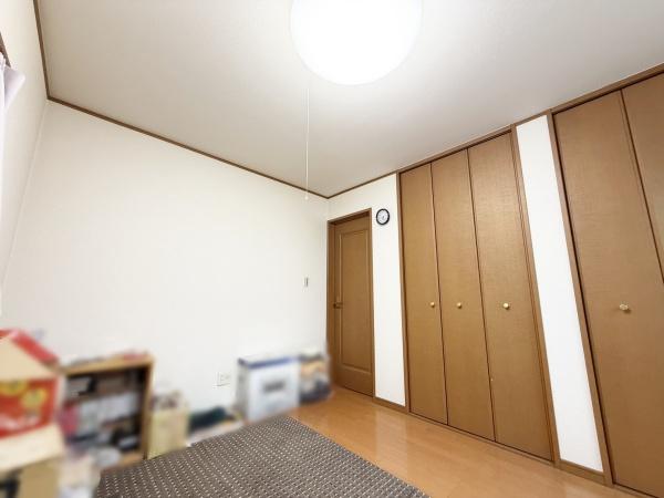 八王子市本町の中古一戸建て