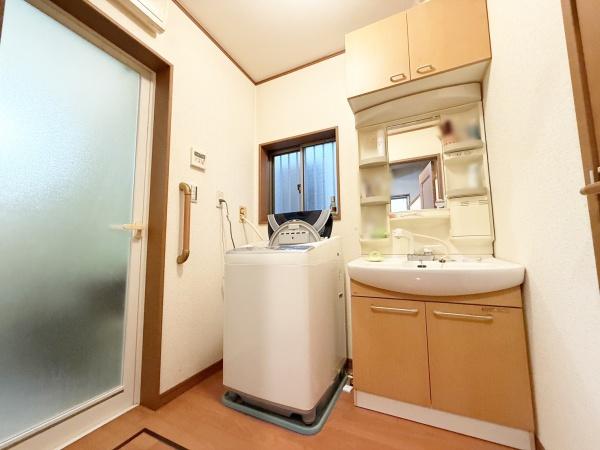 八王子市本町の中古一戸建て