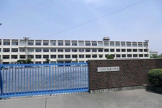 八王子市長沼町の土地(八王子市立長沼小学校)