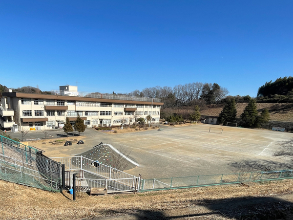 八王子市北野台３丁目の中古一戸建て(八王子市立中山小学校)