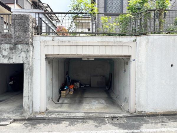 八王子市元八王子町３丁目の中古一戸建て
