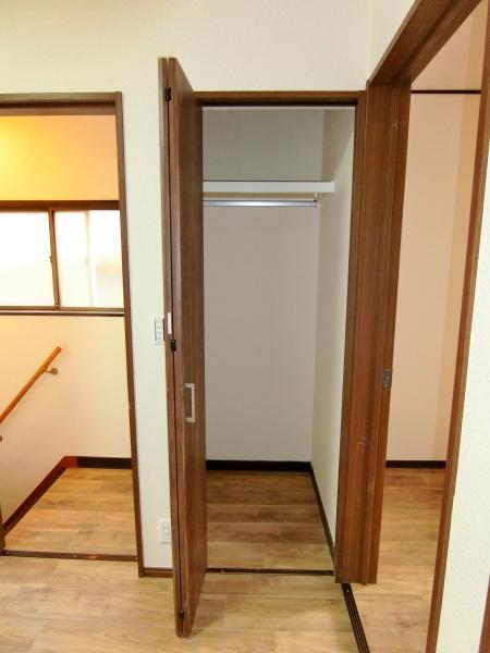 八王子市西寺方町の中古一戸建て