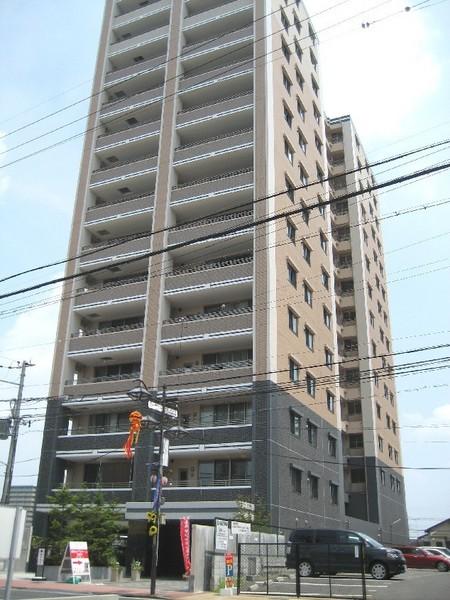 ルネ石山センタープレイス