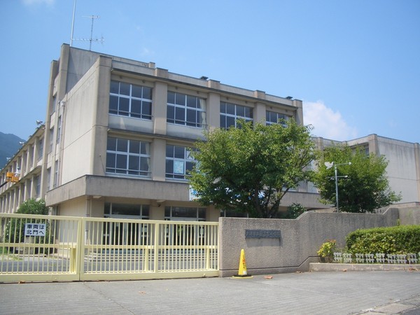 大津市日吉台１丁目の中古一戸建て(大津市立日吉台小学校)